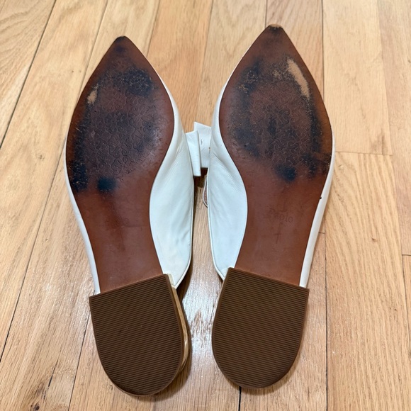 Paolo Women's White Leather Flat Mules with Bow Detail Gold Heel Size 8.5 - Picture 4 of 8